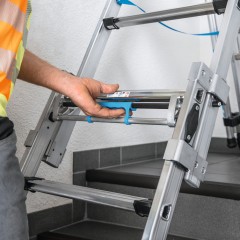 伸缩平台活梯 Masterflex Plus S 